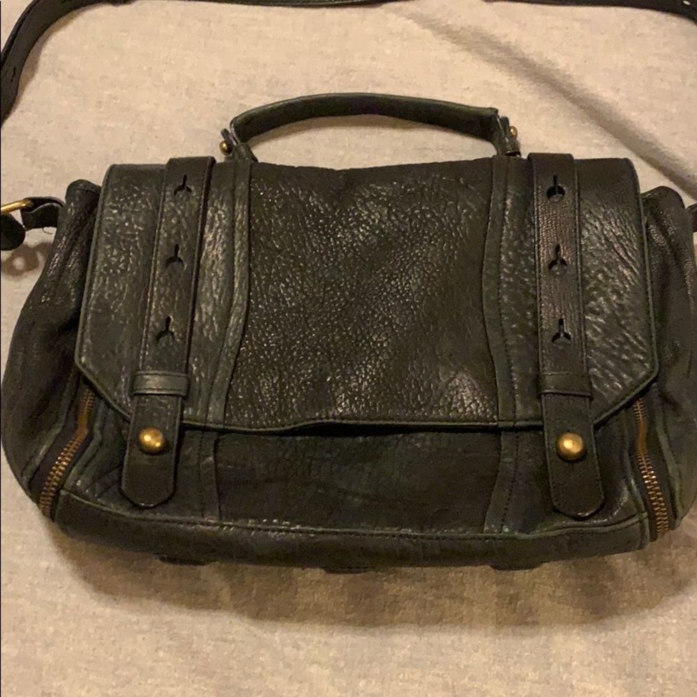 Olivia Harris purse